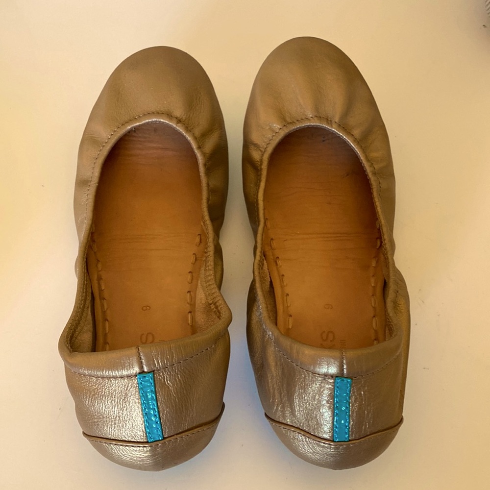 Tieks flats, size 9, metallic bronze